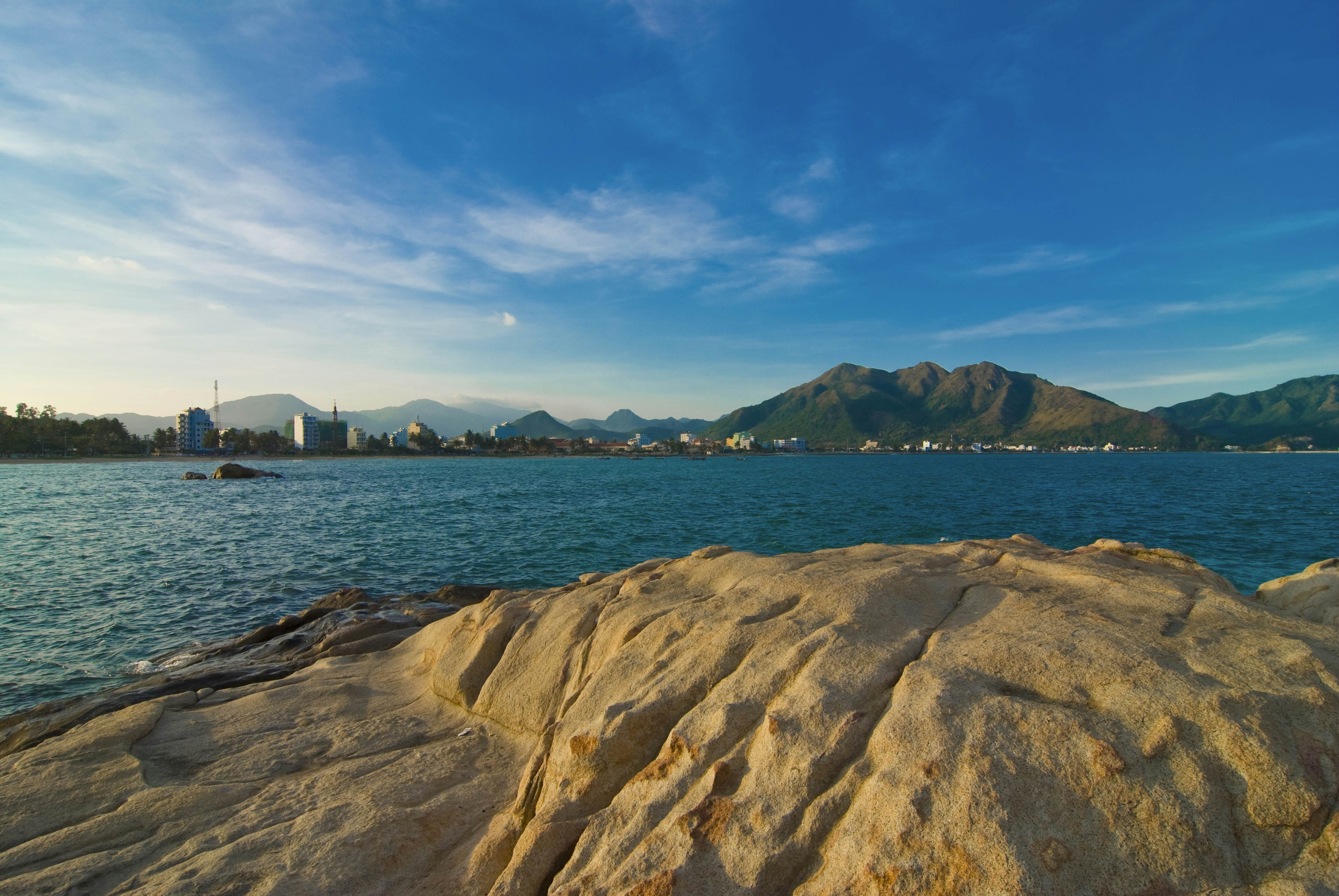 Hon Chong Promontory with view of the bay, Nha Trang, Vietnam, Indochina, Southeast Asia, Asia