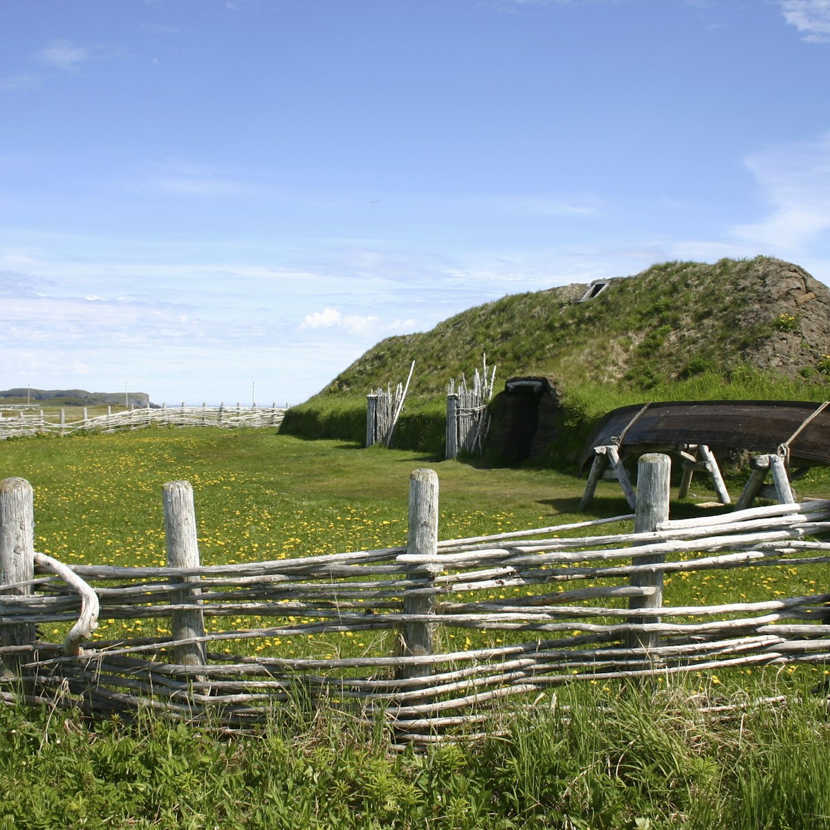 Norse sod hut at L.#8217;Anse aux Meadows, Newfoun