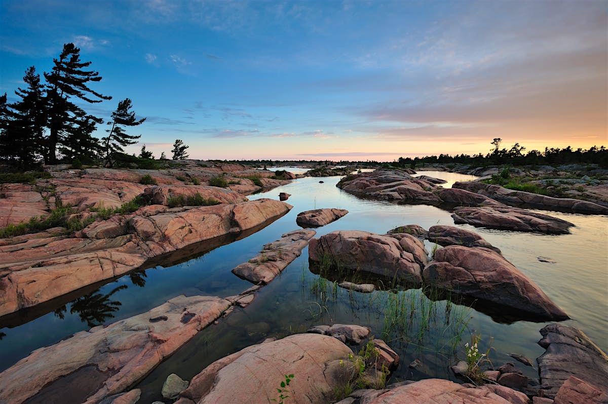Bay travel Ontario, Canada Lonely