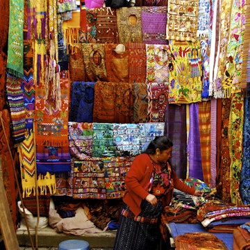 Guatemala, Quiche Department, Chichicastenango, sunday market, maya textile