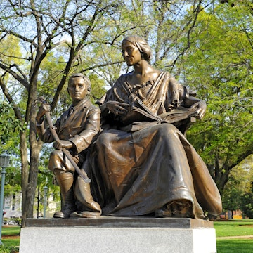 Monument to the Women of the Confederacy State Capitol Building complex, Raleigh, North Carolina, USA