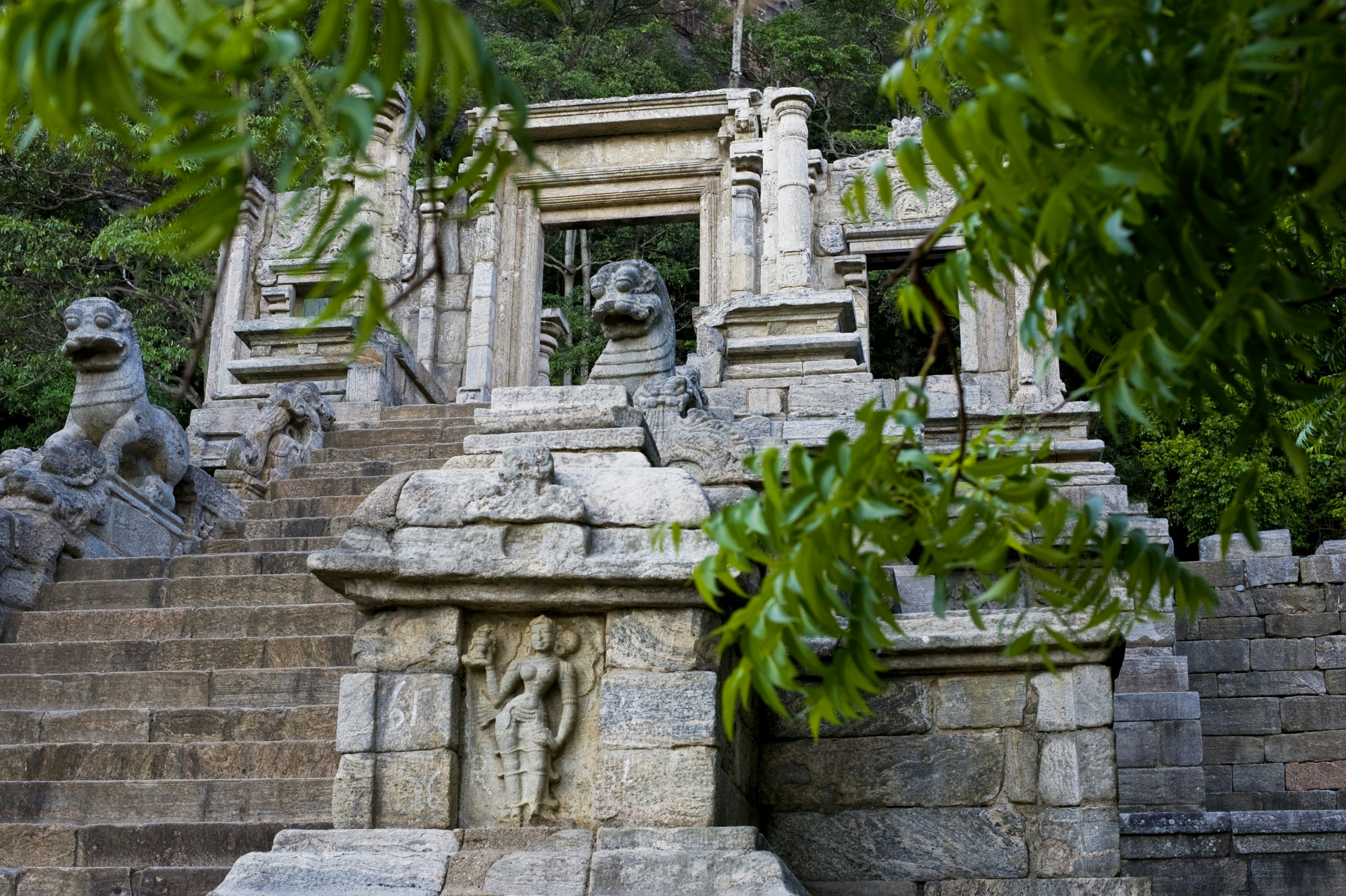 Yapahuwa rock fortress.