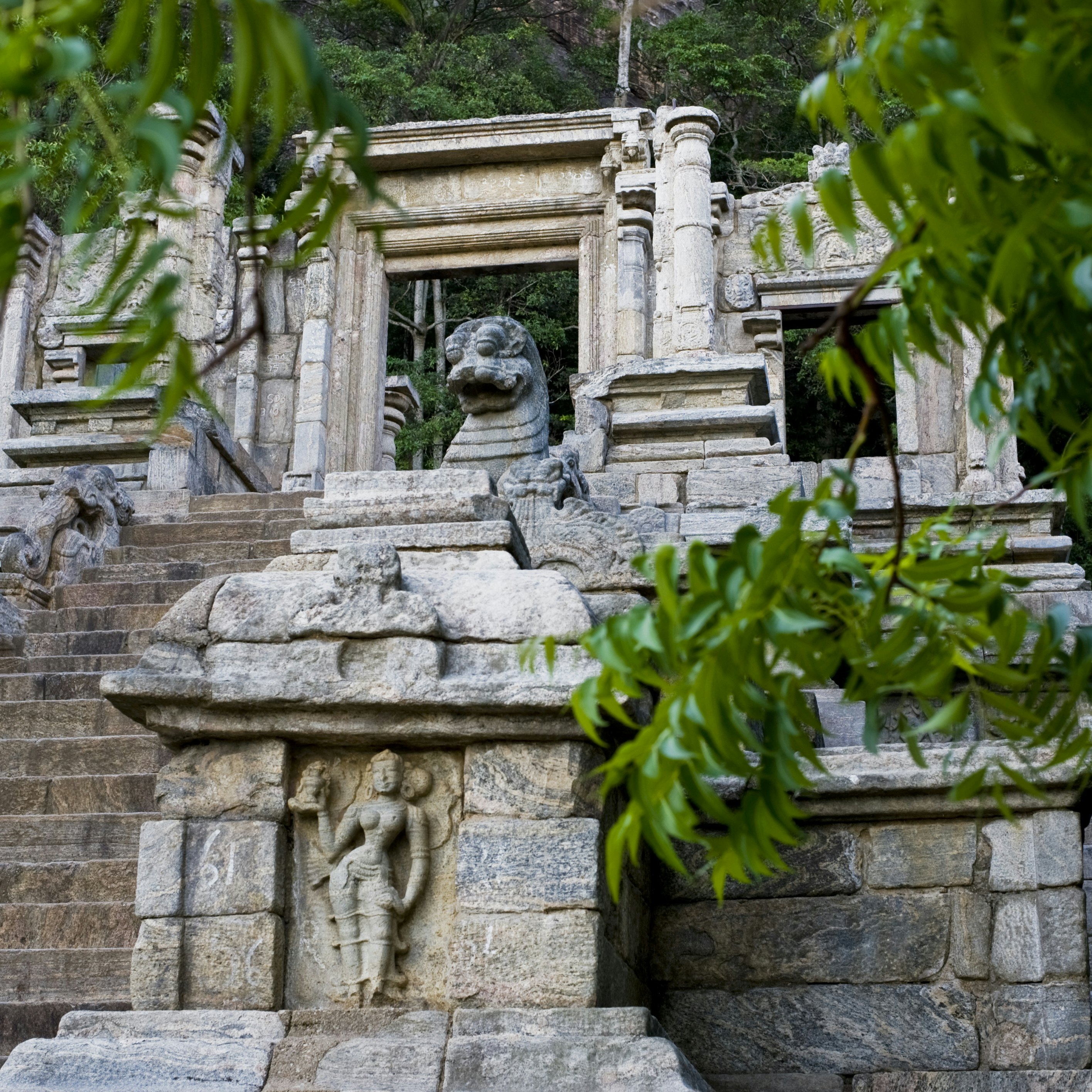 Yapahuwa rock fortress.