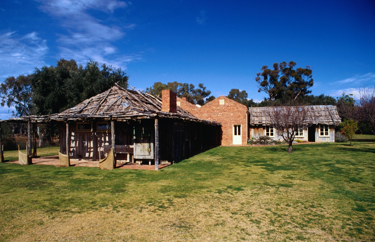 The Old Mildura Homestead, marks the site of the original Mildura pastoral lease and station, the present buildings are accurate reconstructions built in the 1980s