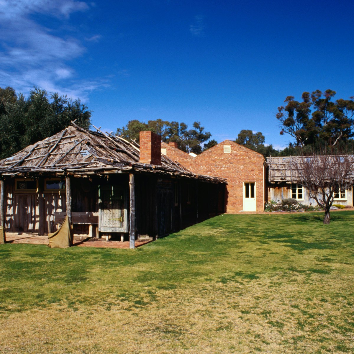 The Old Mildura Homestead, marks the site of the original Mildura pastoral lease and station, the present buildings are accurate reconstructions built in the 1980s