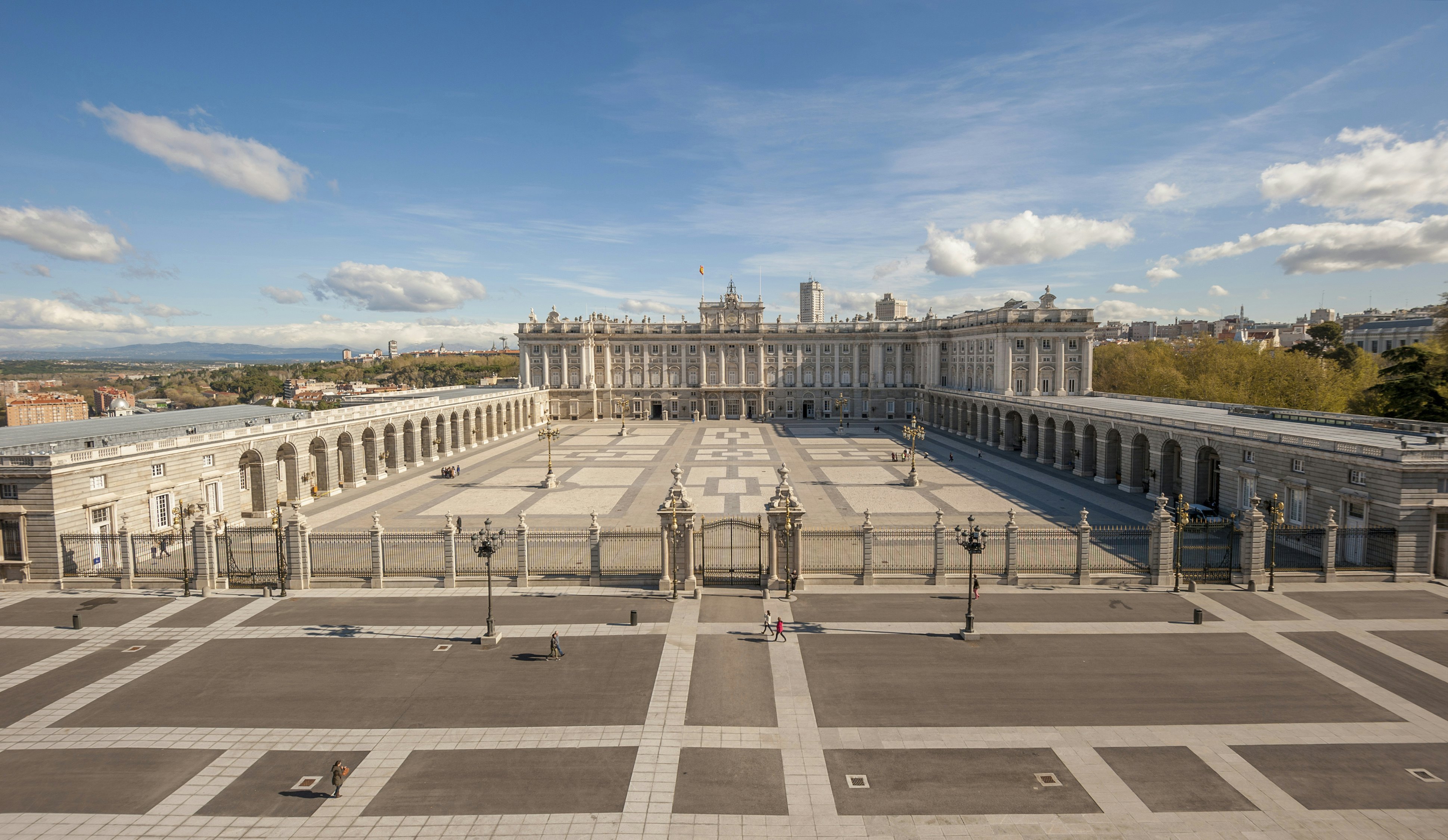 Image of Plaza de Oriente