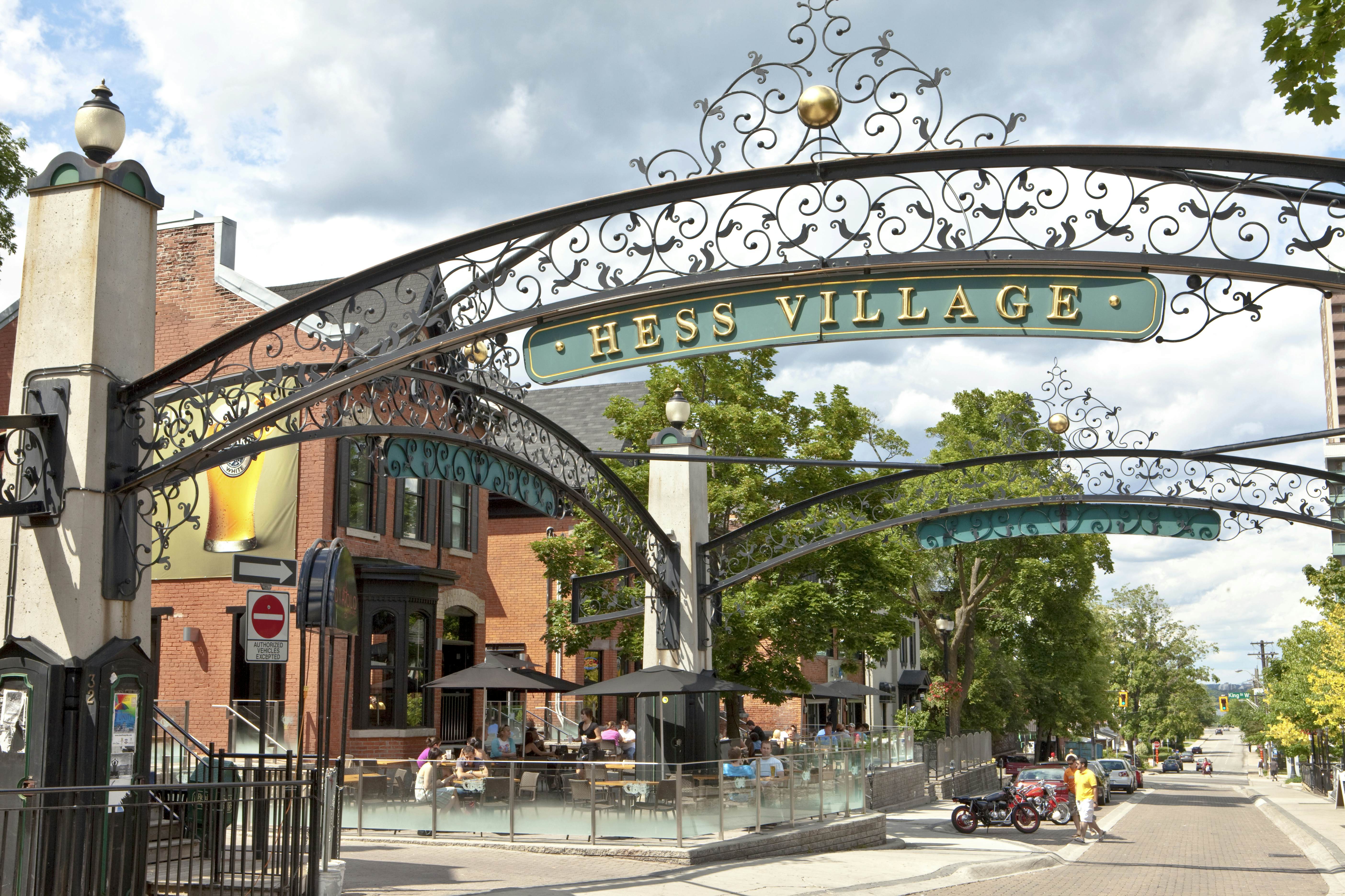 Hamilton travel Ontario, Canada Lonely