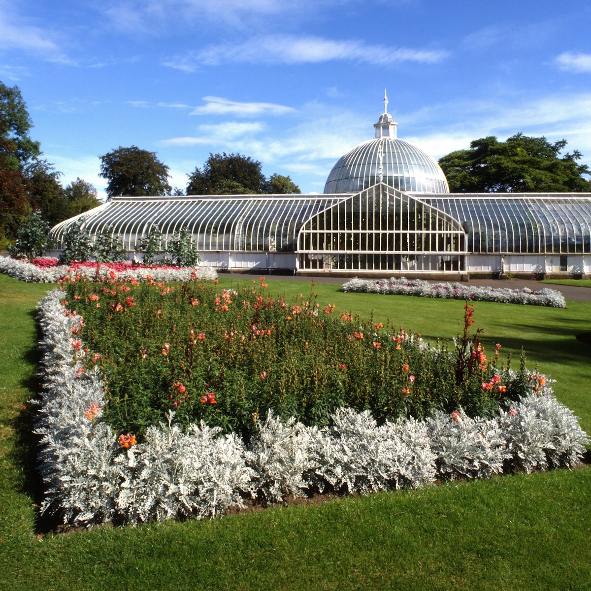 Glasgow Botanic Gardens and Kibble Palace, Glasgow, Scotland, United Kingdom. (Photo by: UIG via Getty Images)