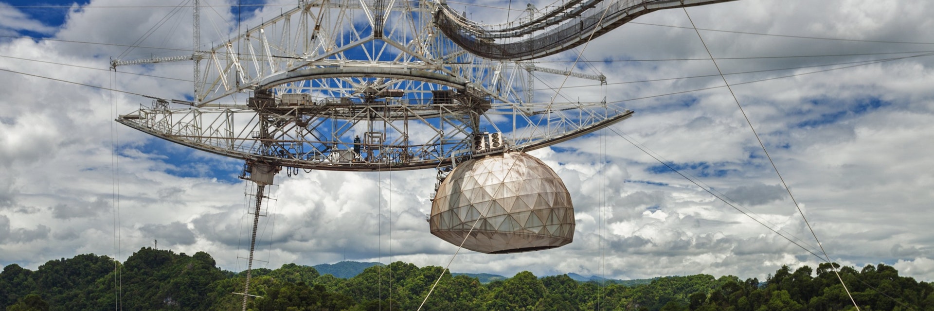 Worlds largest single-dish radio telescope, the Arecibo Observatory, Arecibo, Puerto Rico. (Photo by: Universal Images Group via Getty Images)