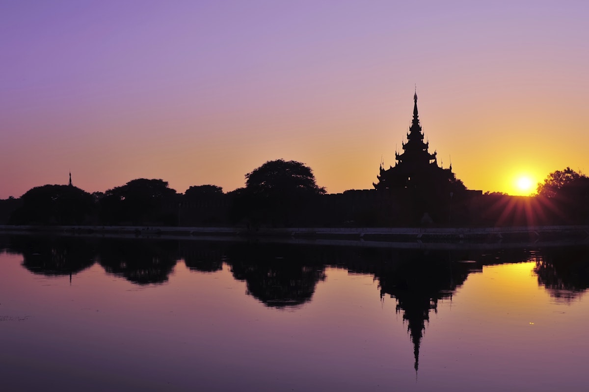 Sunset at wall of Mandalay palace