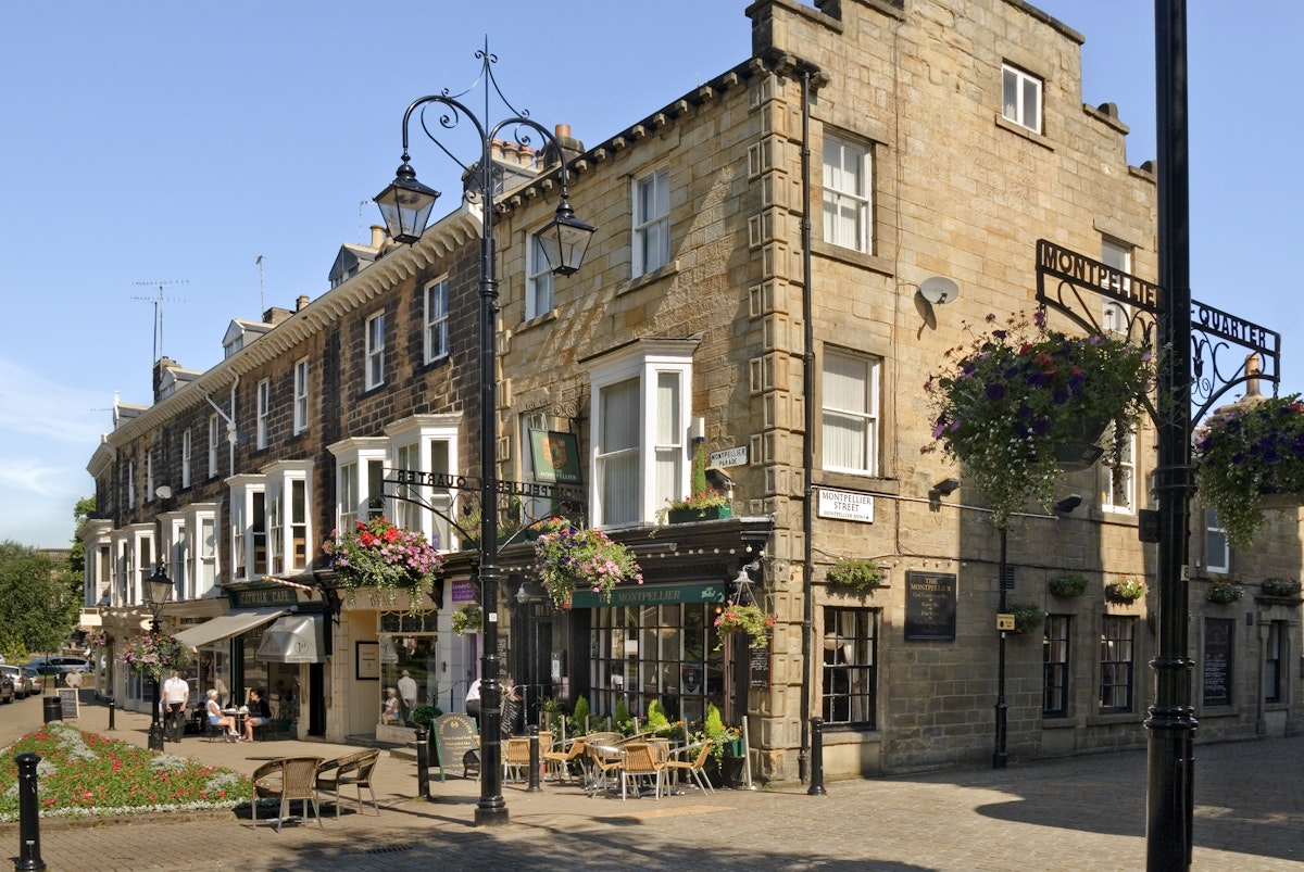 HARROGATE, UNITED KINGDOM - 2009/07/02: The Montpellier Quarter at the spa town in North Yorkshire. (Photo by Olaf Protze/LightRocket via Getty Images)