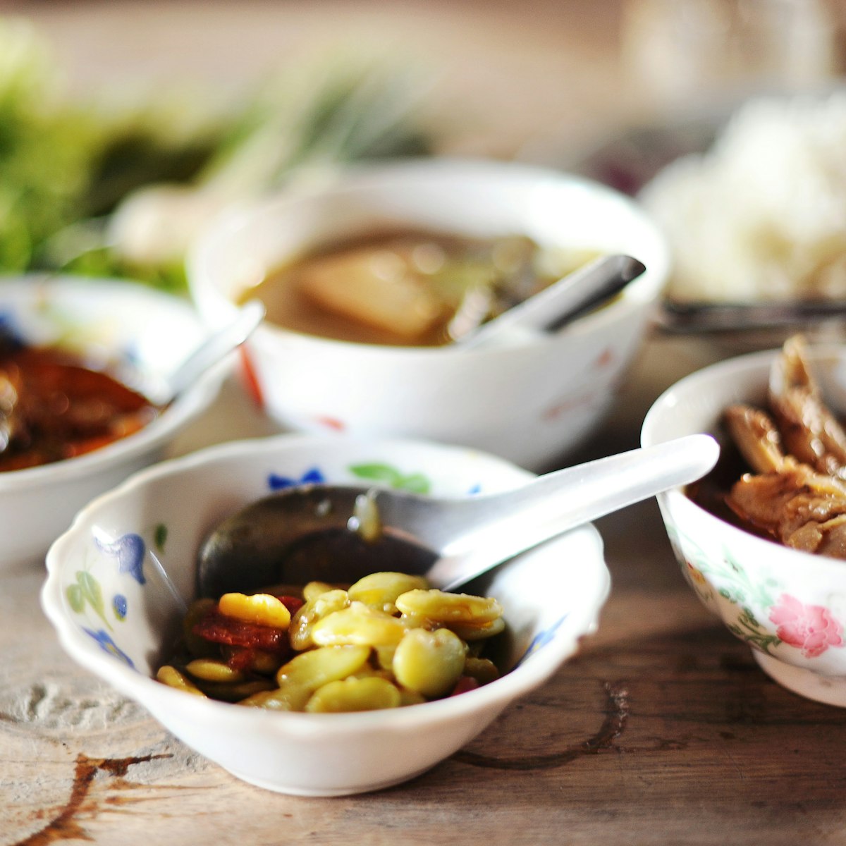Traditional Burmese food