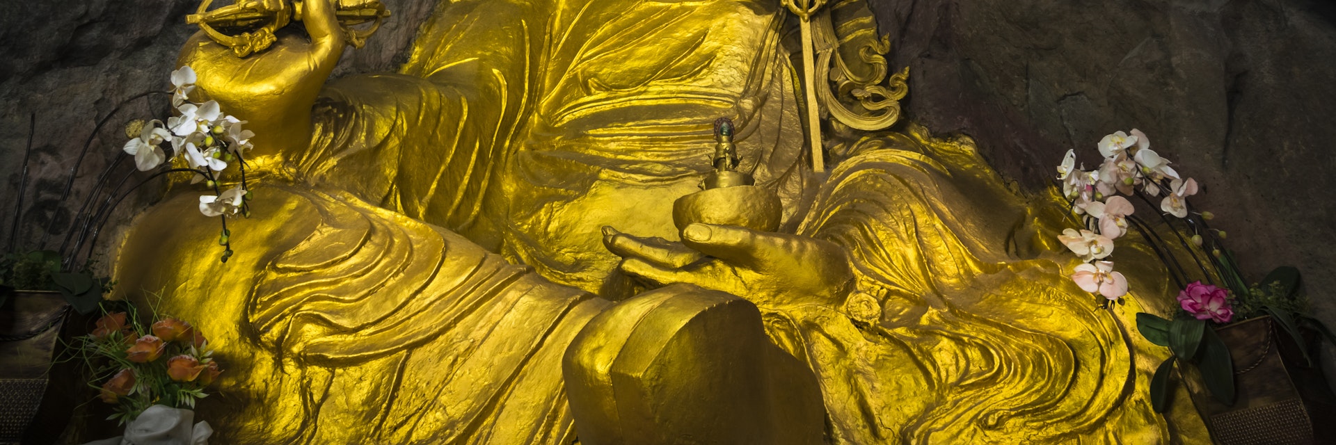 Padmasambhava cave, statue of guru Padmasambhava