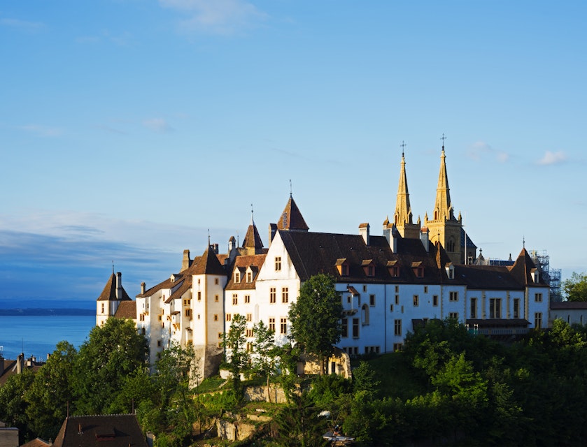 Switzerland, Neuchatel, View of castle and cathedral