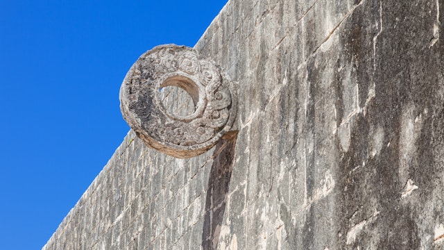 ring carved on the Great ball court of Chichen Itza