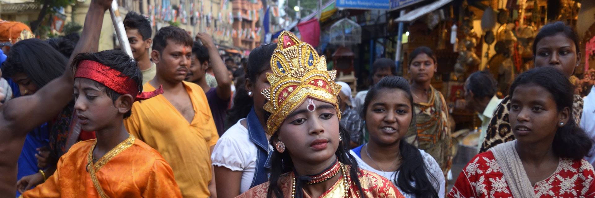 KOLKATA, INDIA - 2015/04/17: On the evening of Chaitra Sankranti the last day of Bengali calendar resident of Kalighat dress up like Hindu deities popularly known as Sang (Pantomime ) for a procession in the surrounding of Kalighat Temple. (Photo by Saikat Paul/Pacific Press/LightRocket via Getty Images)