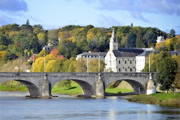 Bridge of Wilson at Tours in France
