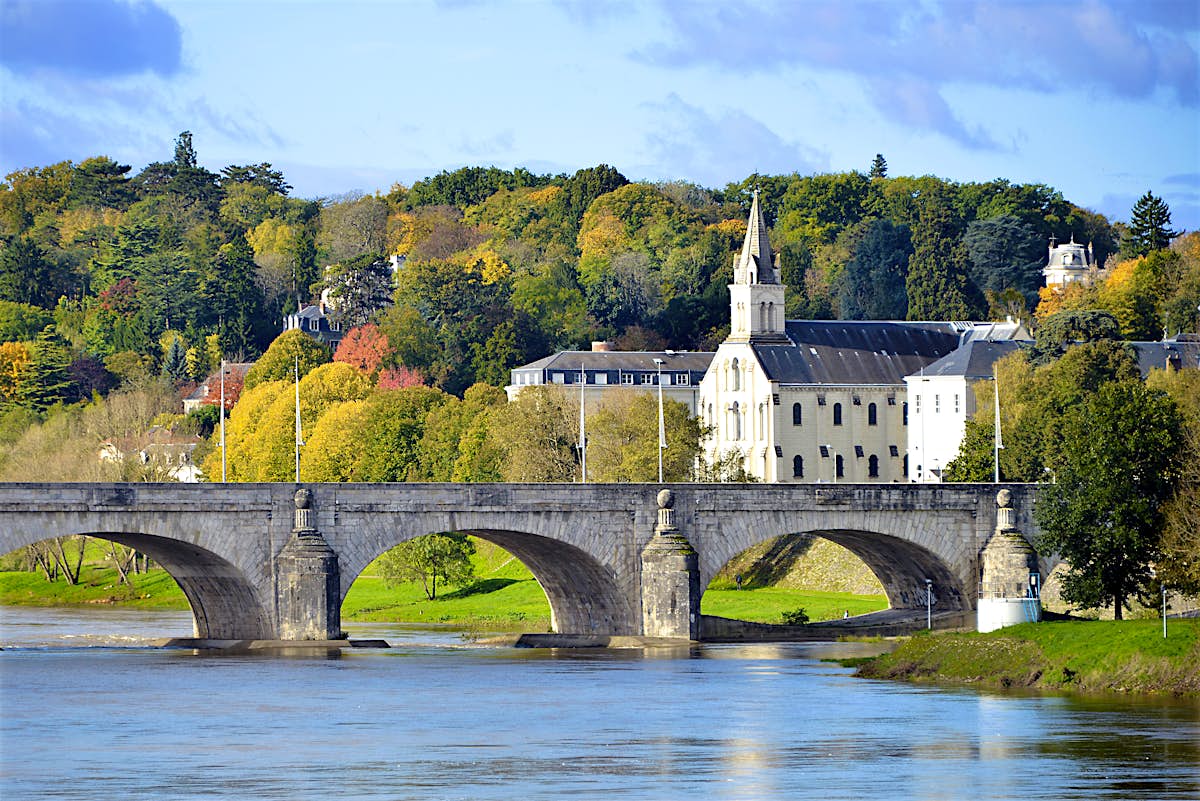 Tours travel France Lonely
