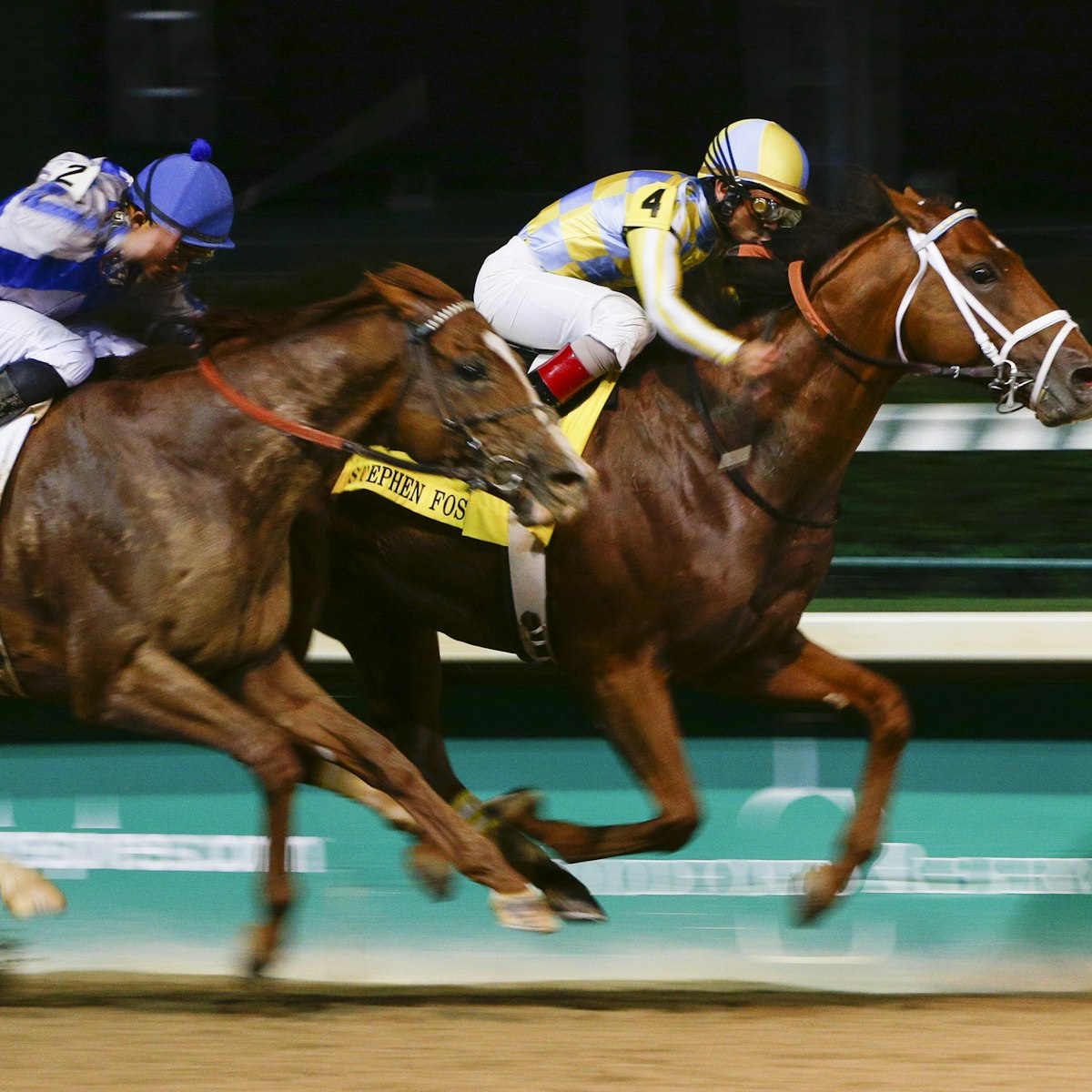 Noble Bird, right, with Shaun Bridgemohan up, wins the Stephen Foster Handicap at Churchill Downs on Saturday, June 12, 2015, in Louisville, Ky. (Mark Cornelison/Lexington Herald-Leader/TNS via Getty Images)