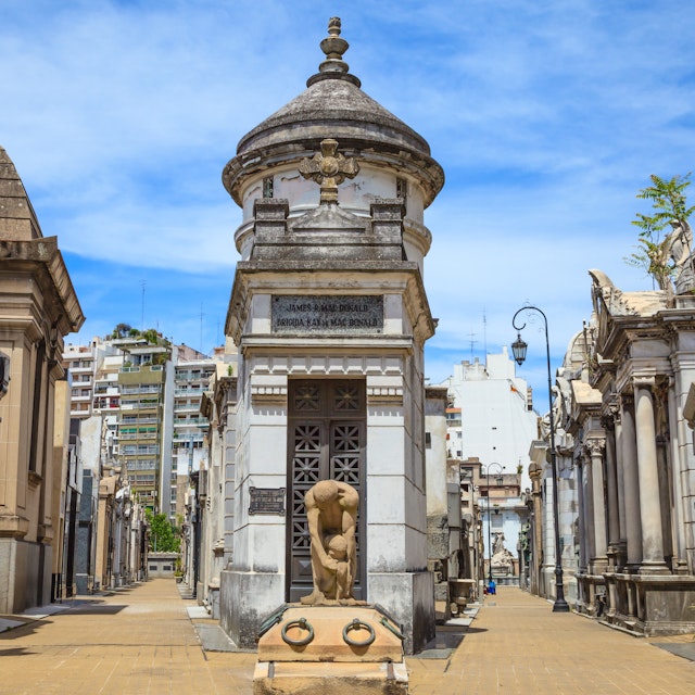 La Recoleta Cemetery