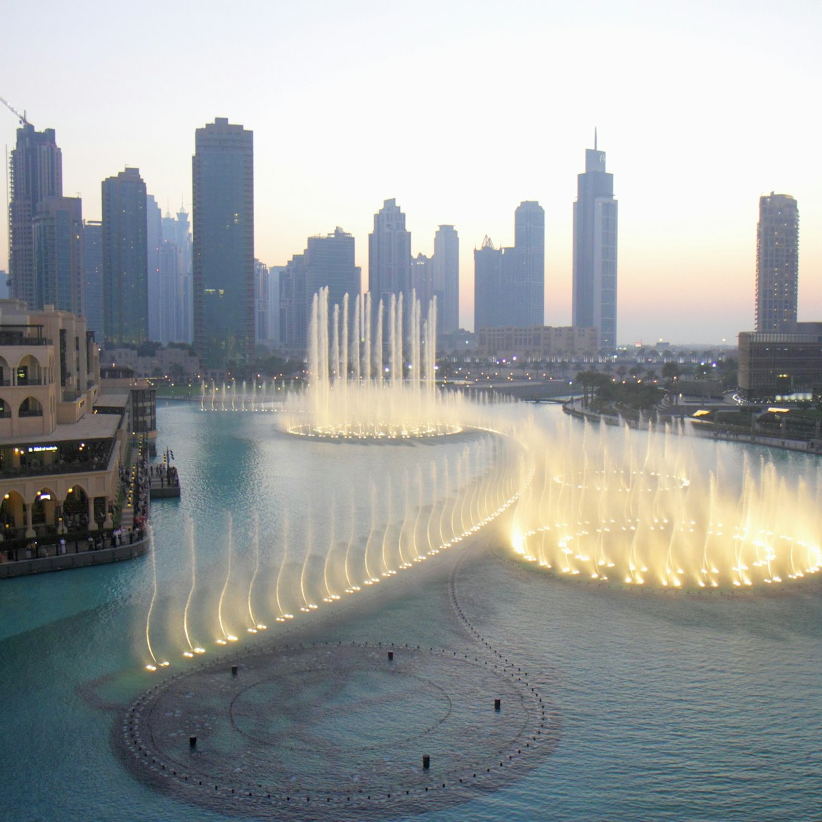 United Arab Emirates, Dubai, Downtown Dubai, Burj Dubai, Dubai Mall, Burj Khalifa Lake, The Dubai Fountain