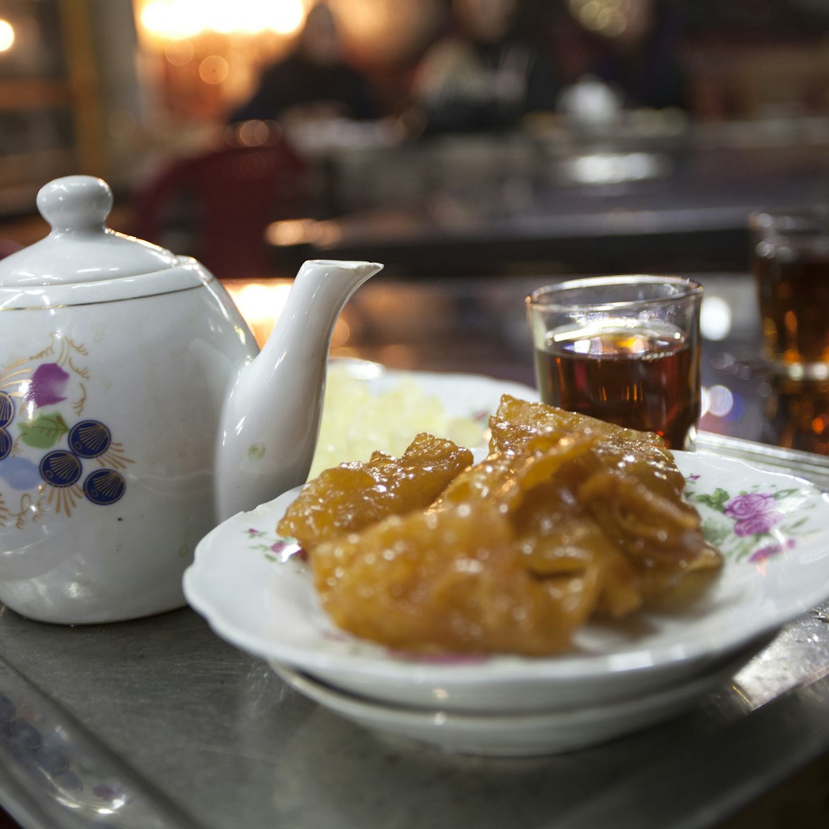 Isfahan, Azadegan Tea House