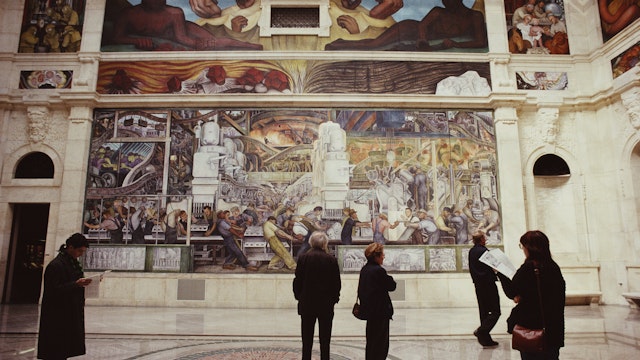 The North Wall of the Detroit Industry Murals, a series of frescoes by Mexican artist Diego Rivera at the Detroit Institute of Arts, Detroit, Michigan, October 1988. (Photo by Barbara Alper/Getty Images)