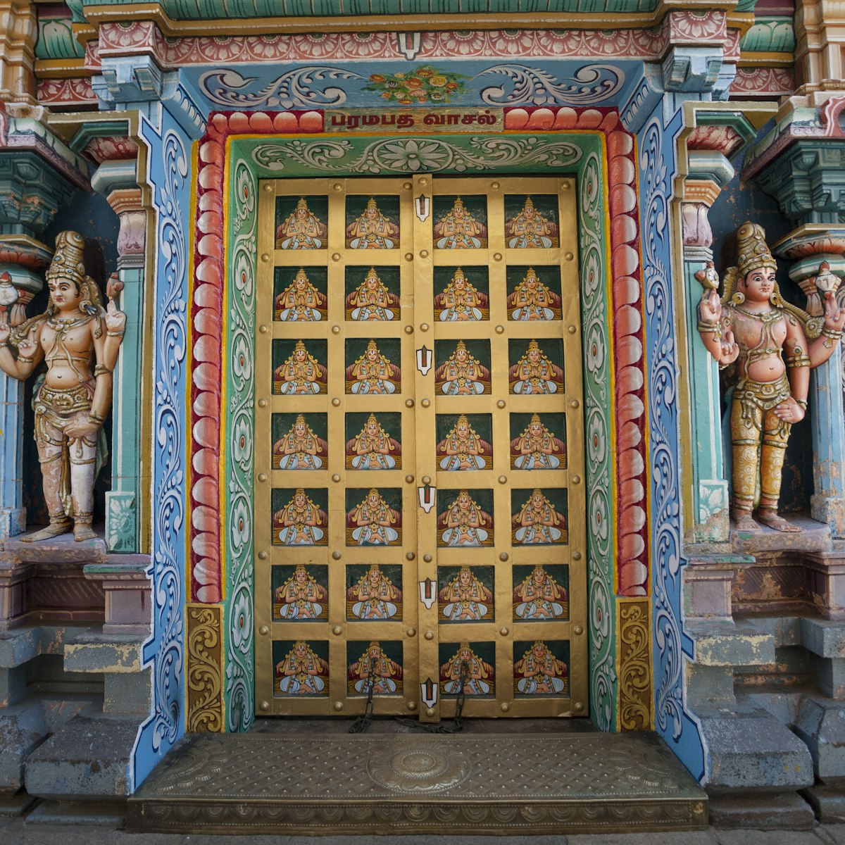 India, Tamil Nadu, Tiruchirappalli, Sri Ranganathaswamy Temple at Srirangan. (Photo by: JTB/UIG via Getty Images)