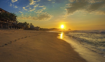 Zipolite beach at sunrise, Mexico