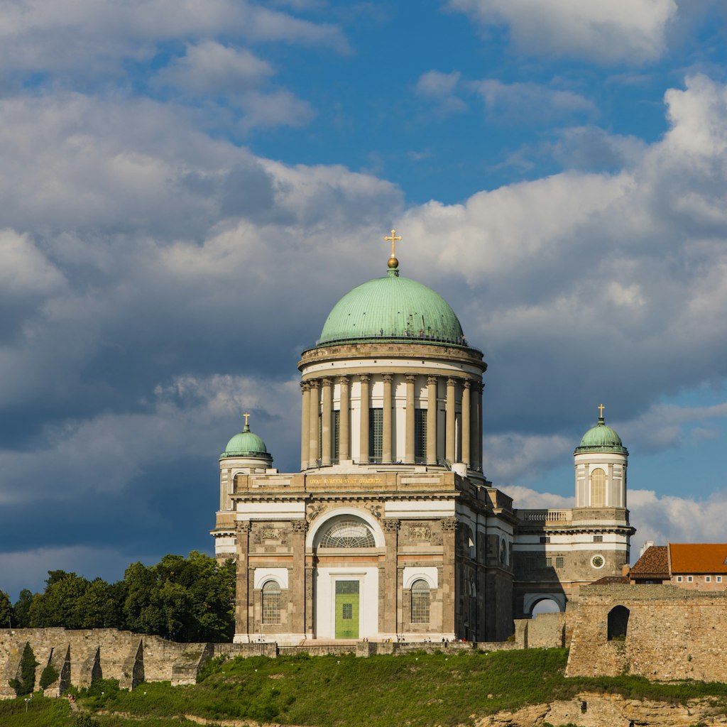 Hungary, Esztergom, Esztergom basilica at Danube river, built by Joszef Hild
