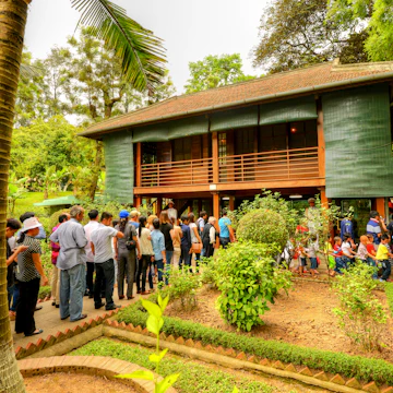 Ho Chi Minh's Residence, Hanoi
