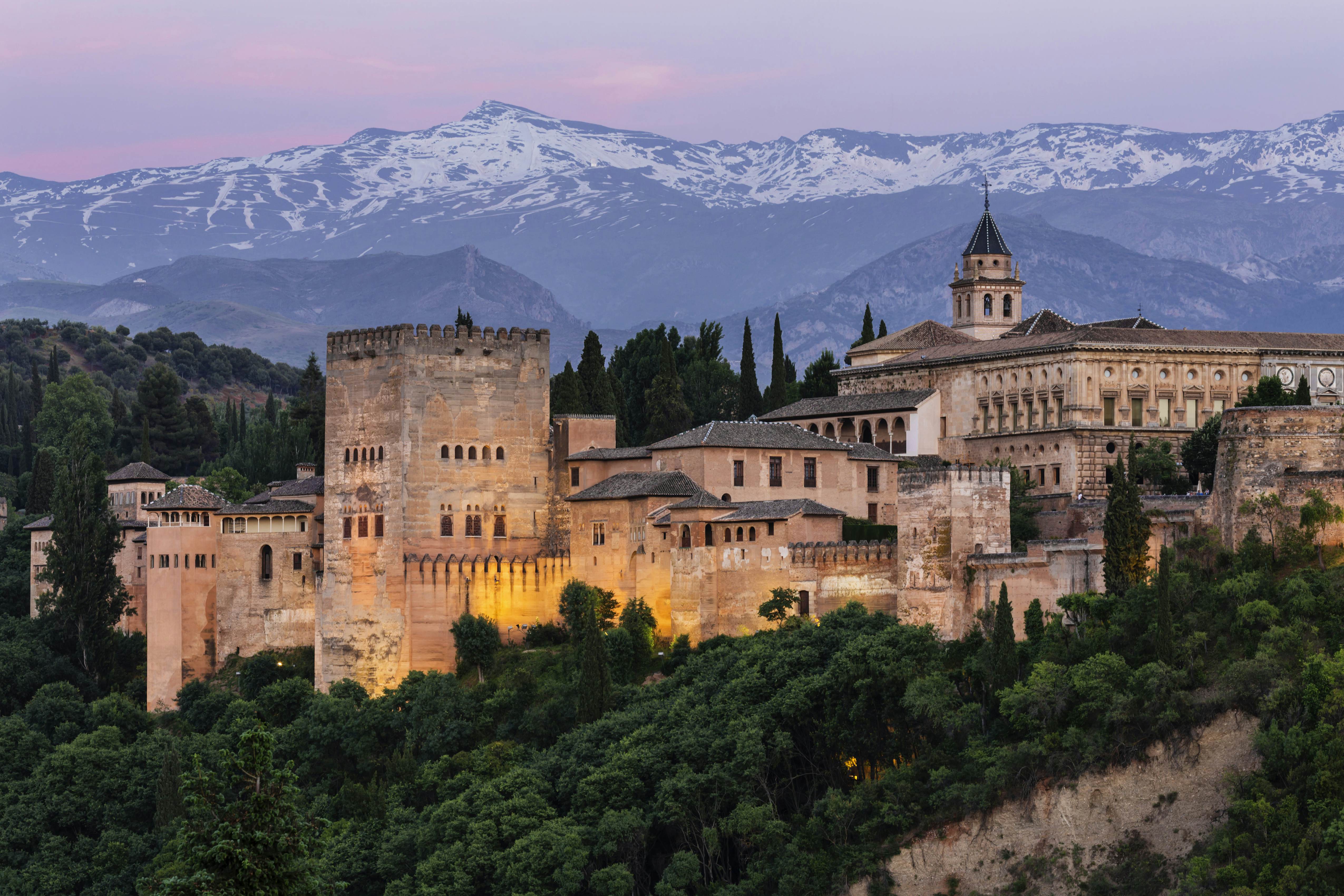 Granada Travel | Spain - Lonely Planet