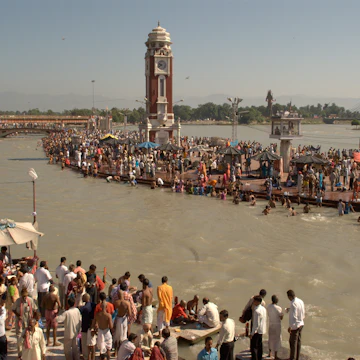 (GERMANY OUT) India Uttaranchal - Haridwar: prayer at Har-ki-Pauri Ghat, Ganges - 2010 (Photo by Bhattacharya/ullstein bild via Getty Images)
