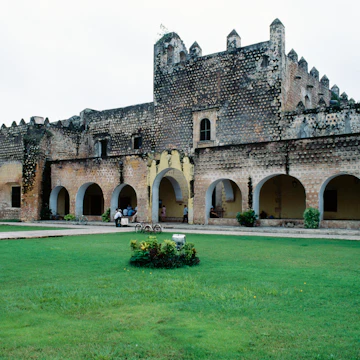 MEXICO - FEBRUARY 16: The Franciscan monastery of San Bernardino, Valladolid, Yucatan. Mexico, 16th century. (Photo by DeAgostini/Getty Images)