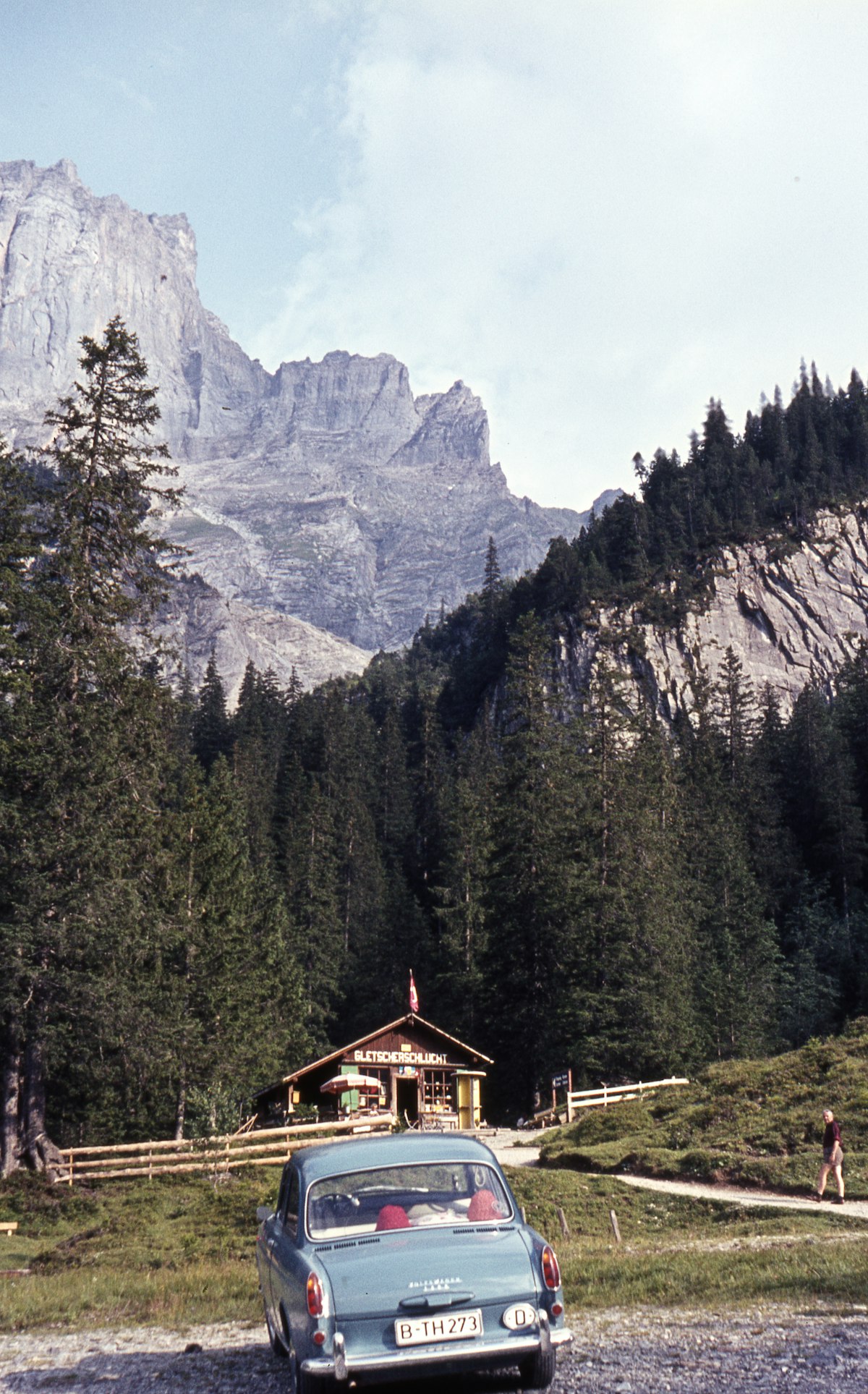 (GERMANY OUT) Schweiz, um 1964, Rosenlaui Gletscherschlucht   (Photo by Leber/ullstein bild via Getty Images)