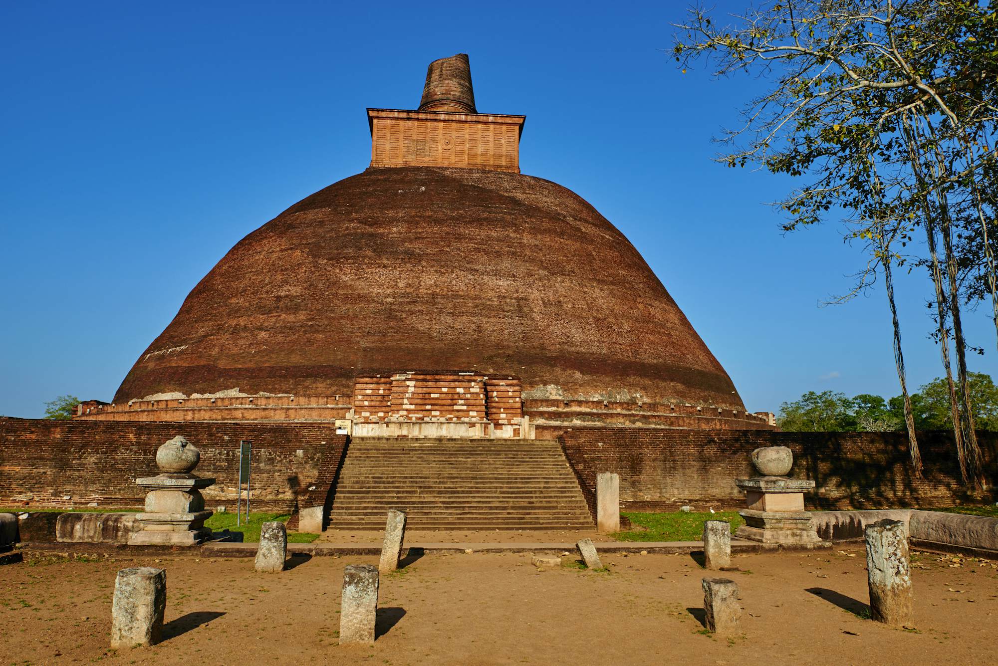 Abhayagiri Dagoba | , Sri Lanka | Attractions - Lonely Planet