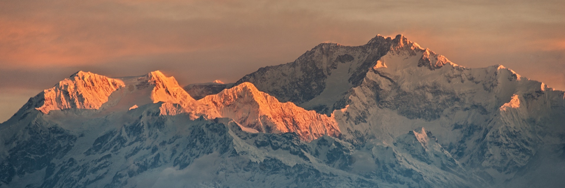 Sunrise over mount Kanchenjunga, Tiger Hill