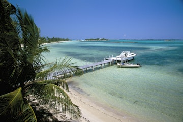 Beach and jetty, near Georgetown, Exuma, Bahamas, West Indies, Central America
