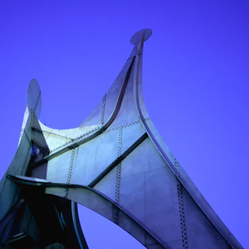 Sculpture L'Homme in Parc Jean-Drapeau.