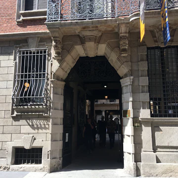 Museo Bagatti Valsecchi entrance.