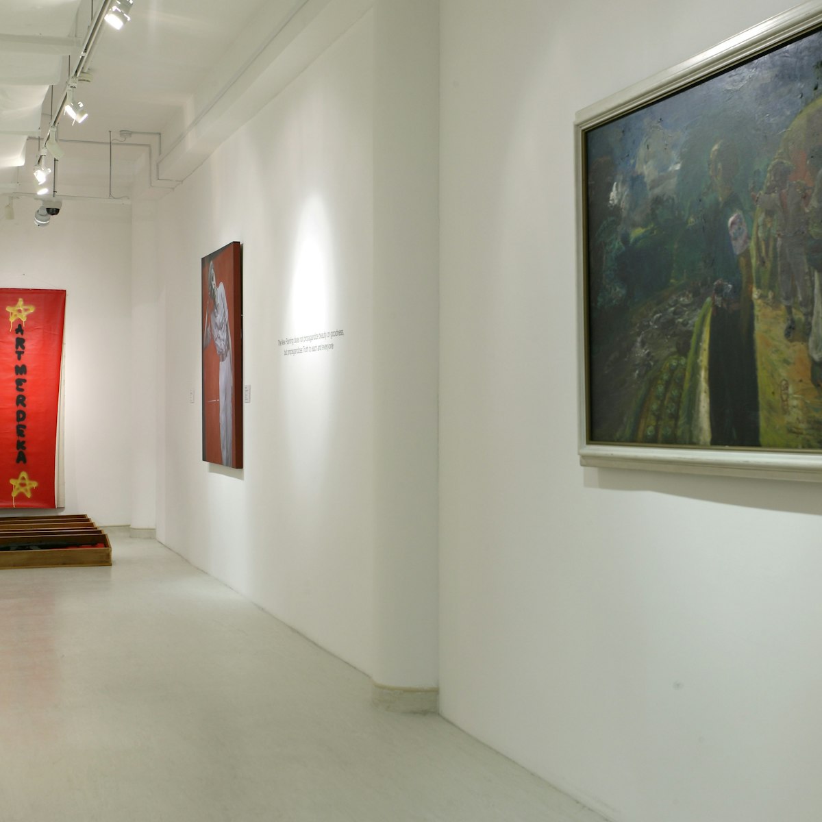 1 travel singapore NUS Museum interior.