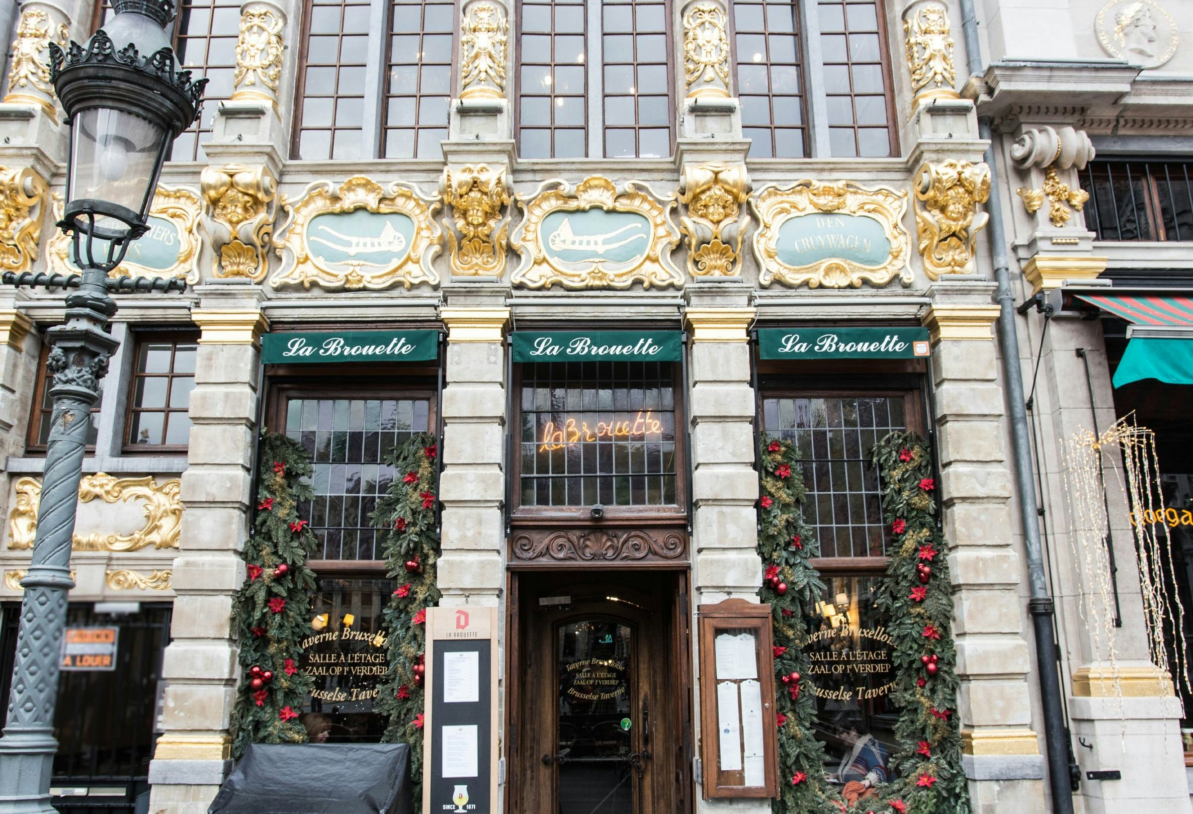 La Brouette facade detail