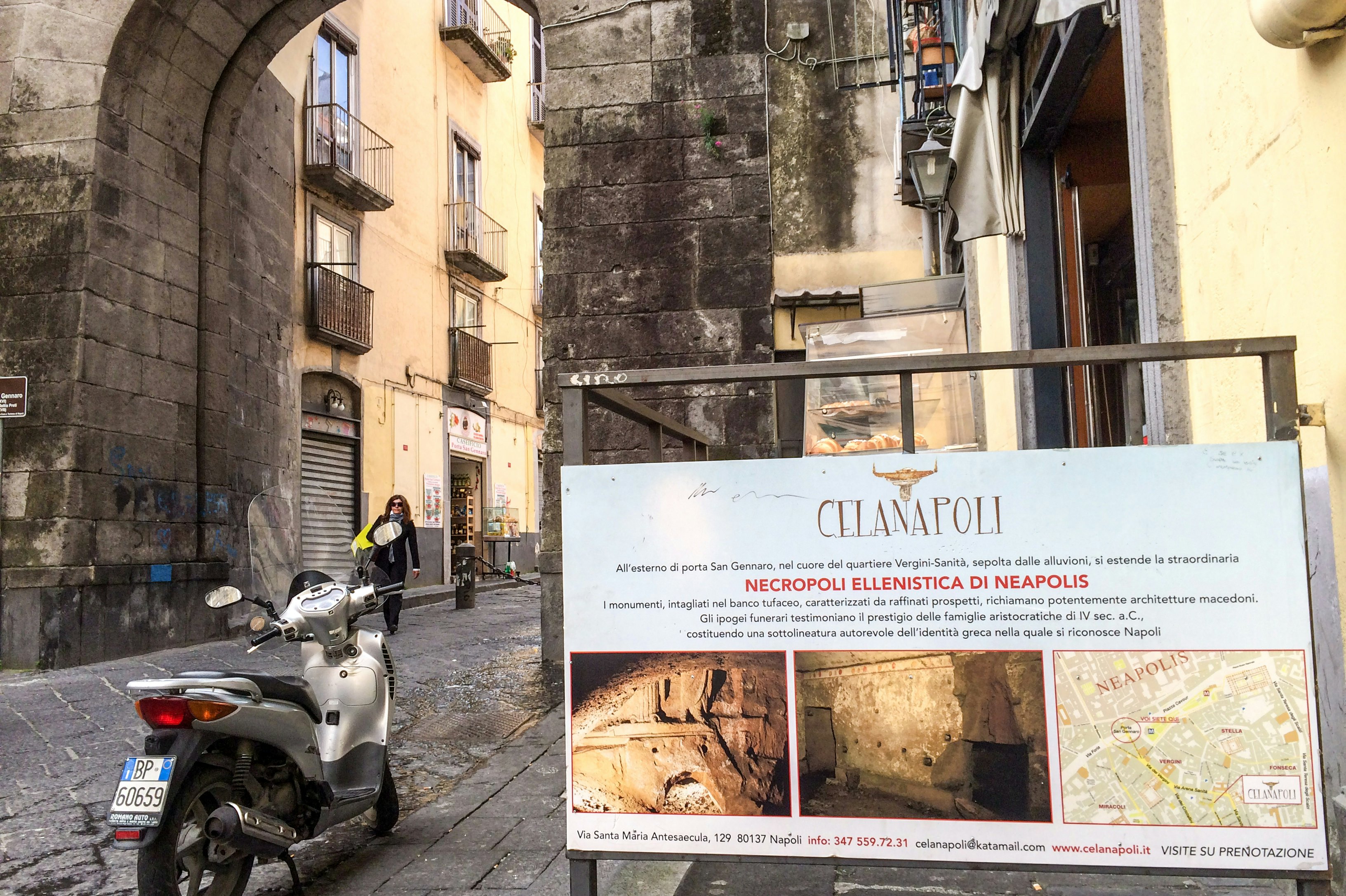 Celanapoli tour meeting point at Porta Nolana