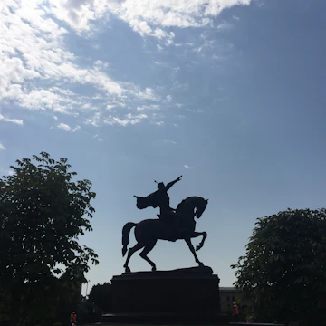 Statue of Timur
