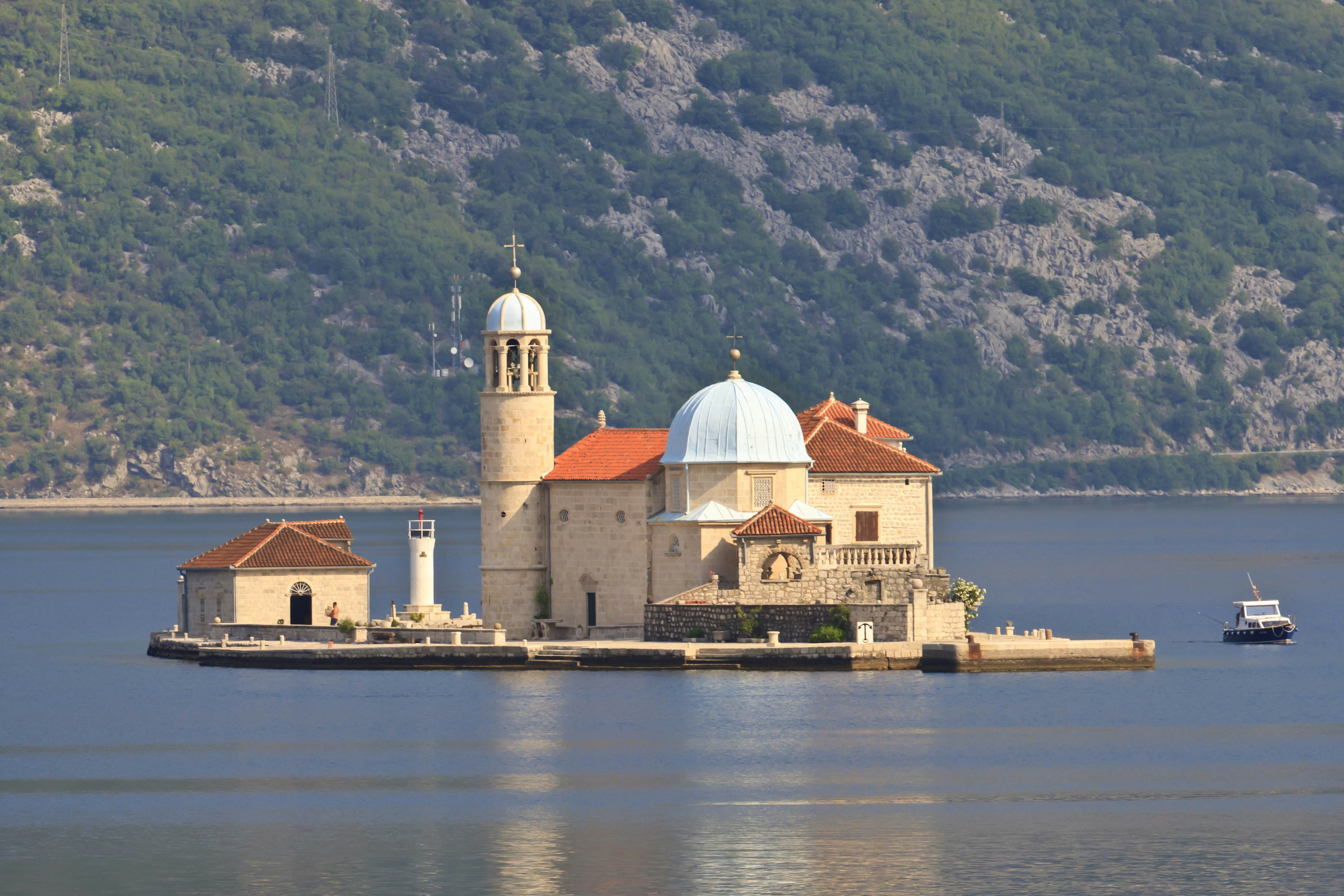 Bay Of Kotor Travel Montenegro Lonely Planet   B0d4f682707d6df1753ae39882334562 Sveti Dorde Gospa Od Skrpjela 