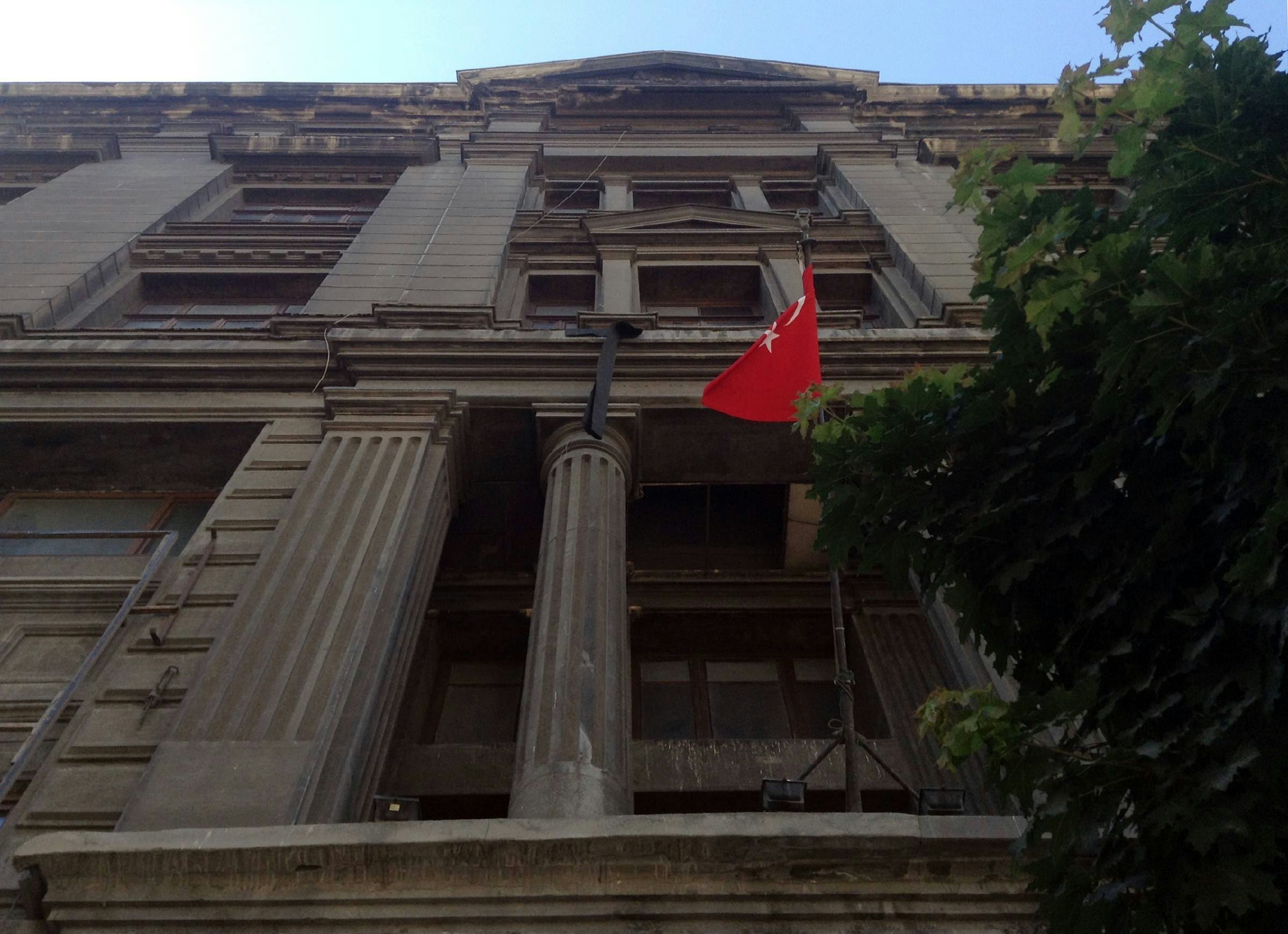 The historic building that houses the Galata Rum Okulu