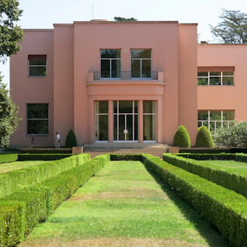 PORTO, PORTUGAL - AUGUST 22, 2013: Art deco villa in Serralves Gardens in the city of Porto, Portugal; Shutterstock ID 335447633; Your name (First / Last): Josh Vogel; GL account no.: 56530; Netsuite department name: Online Design; Full Product or Project name including edition: Digital Content/Sights