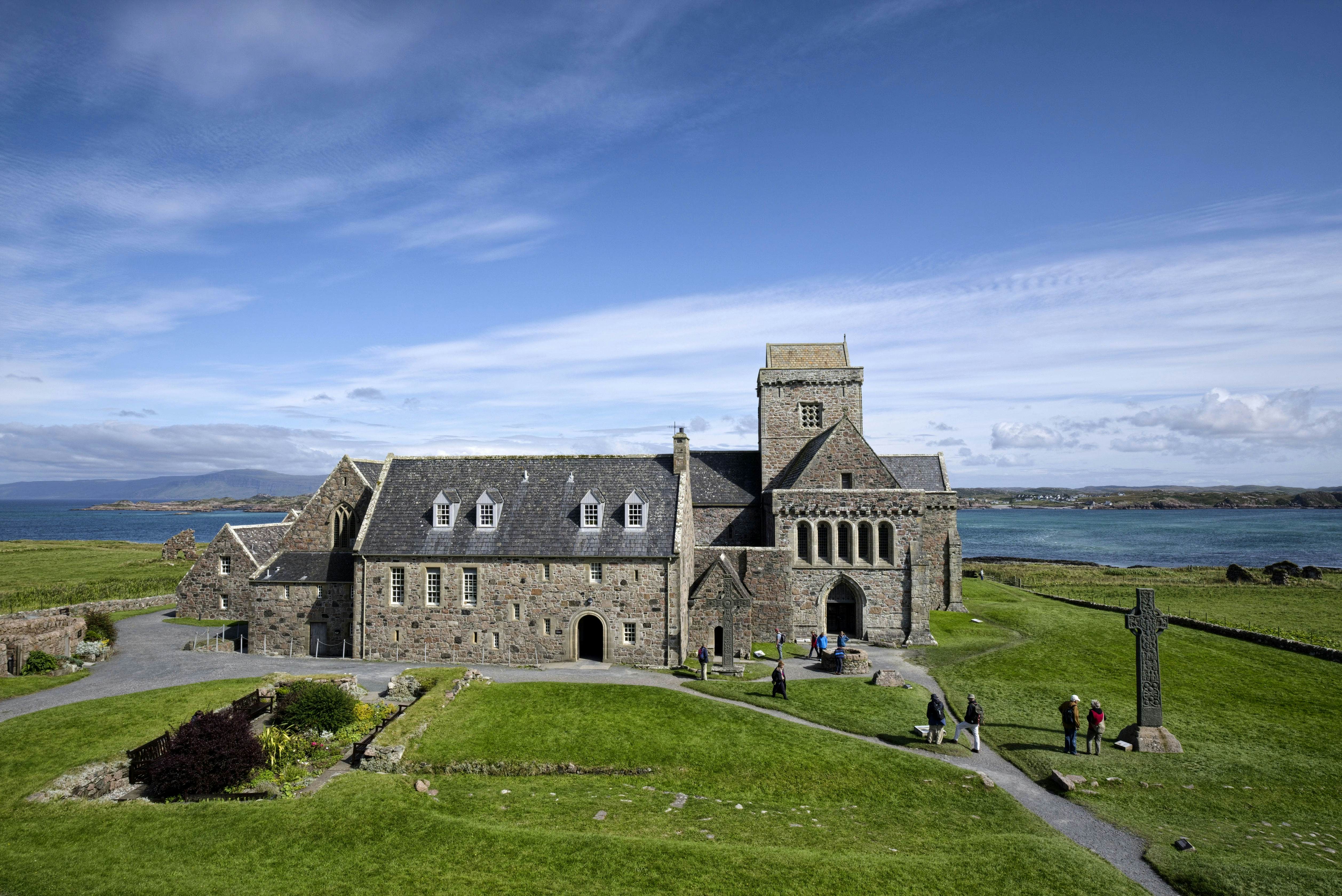Iona travel Scotland, Europe Lonely