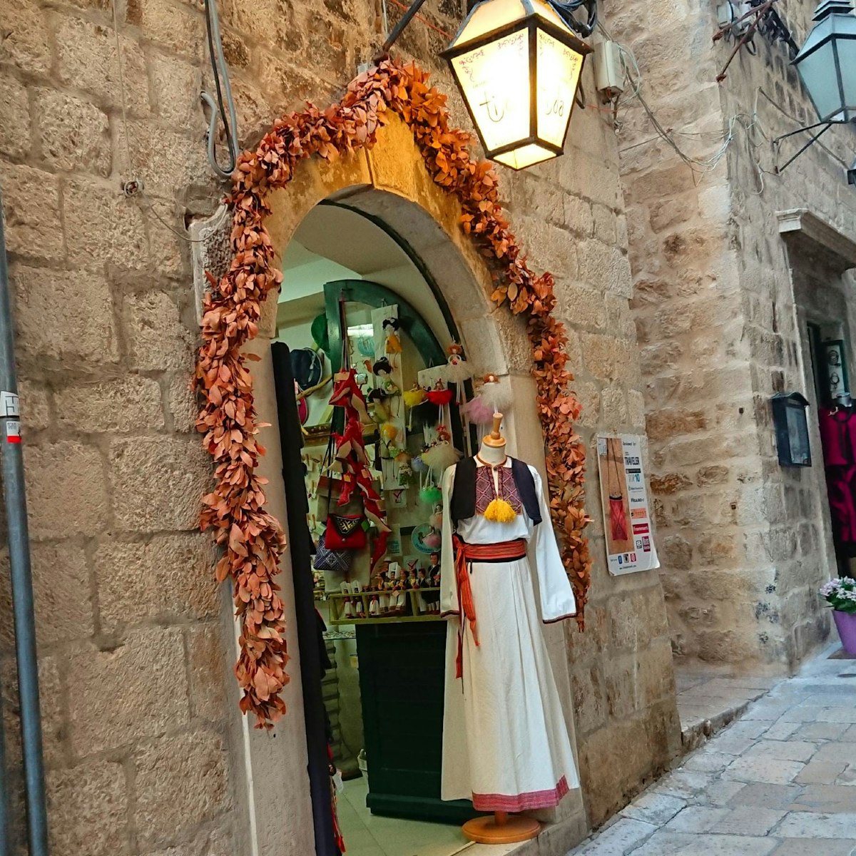 Tilda Dubrovnik entrance is easily spotted in Zlatarska street