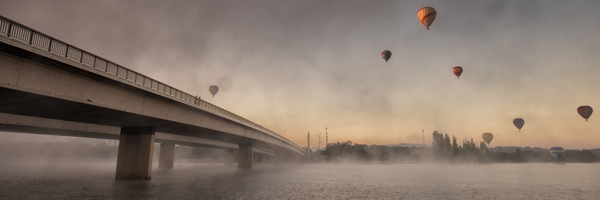 500px Photo ID: 116785003 - Balloon in Canberra